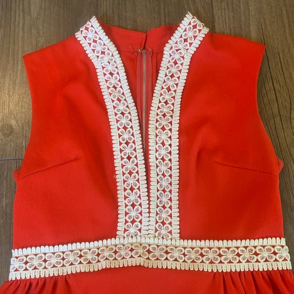 💕 (12) Vintage - Red Low Cut Boho Dress💕 - Picture 2 of 9